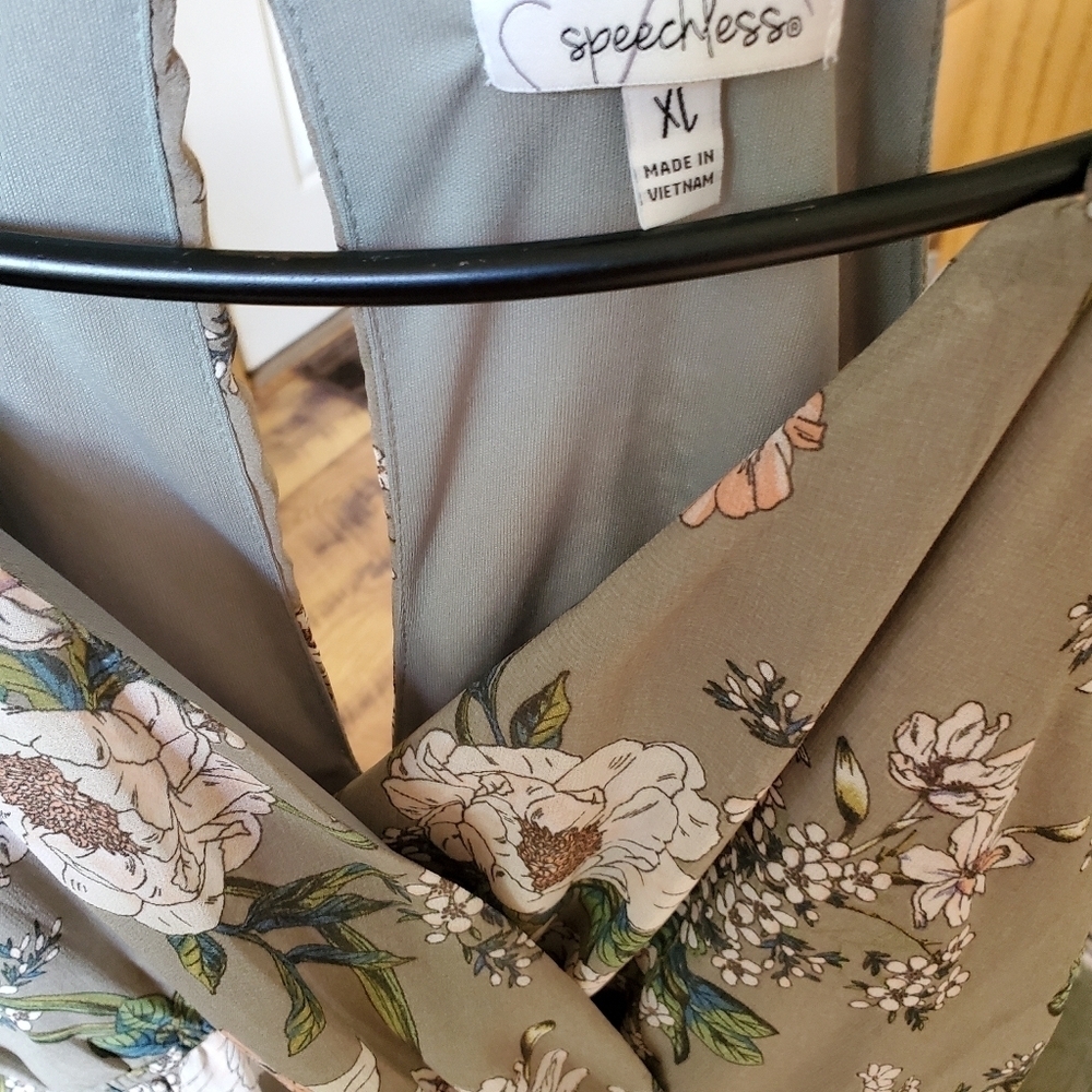 Speechless Sage Floral Sleeveless Maxi Lined Sz. XL‎ Dress - Picture 4 of 11
